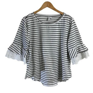 Elle Black and White Striped Blouse XL Textured Flared 3/4 Sleeves Eyelet Trim
